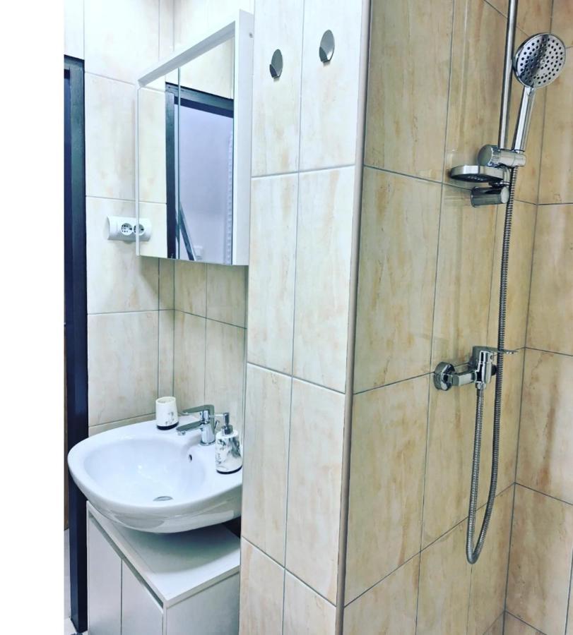 Apartment Ory 2 Between The Beach And City Center Pula Bagian luar foto